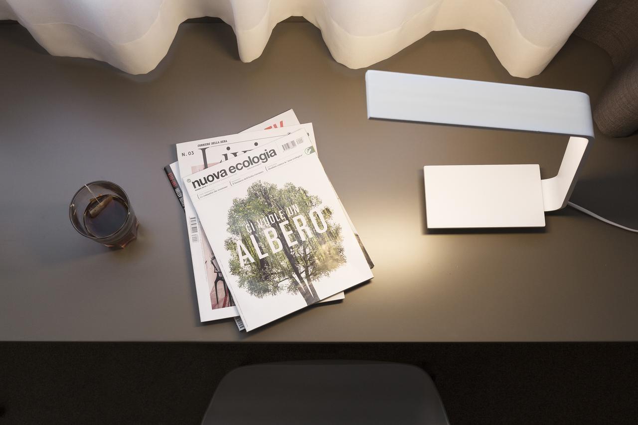 City Hotel & Suites 福利尼奥 外观 照片